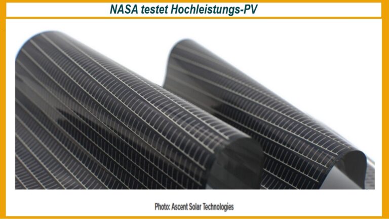 Dünne, biegsame Photovoltaik-Module, entwickelt für die NASA, auf einem Produktfoto.