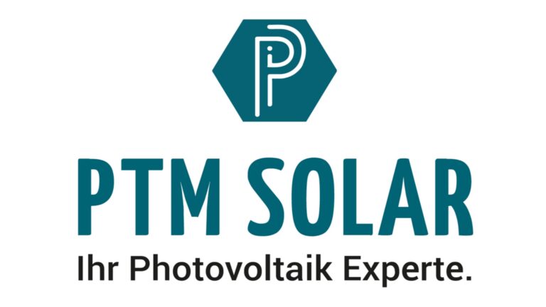 Logo der PTM Solar GmbH, Spezialist für Photovoltaikanlagen und erneuerbare Energien.