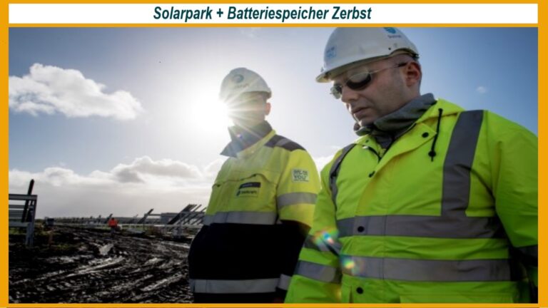 Ein Solarpark mit angeschlossenem Batteriespeicher in einer ehemaligen Kiesgrube bei Zerbst zur Versorgung von 14.000 Haushalten wird gebaut