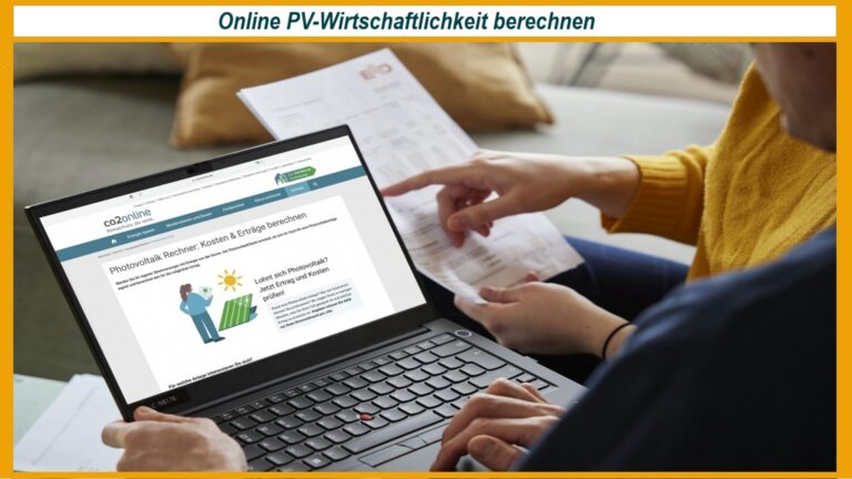 Person nutzt einen Computer zur Berechnung der Wirtschaftlichkeit einer Photovoltaikanlage mit einem Online-Tool.