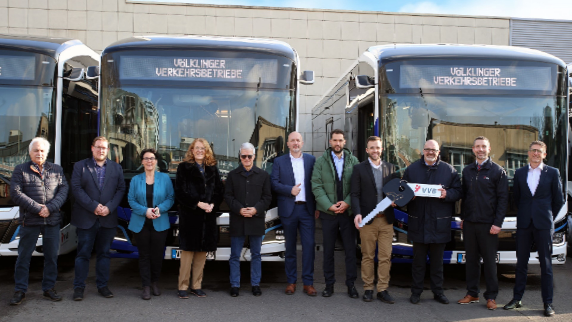 Elektrifizierte Busflotte der Völklinger Verkehrsbetriebe mit neuen E-Bussen von MAN im Linienverkehr.