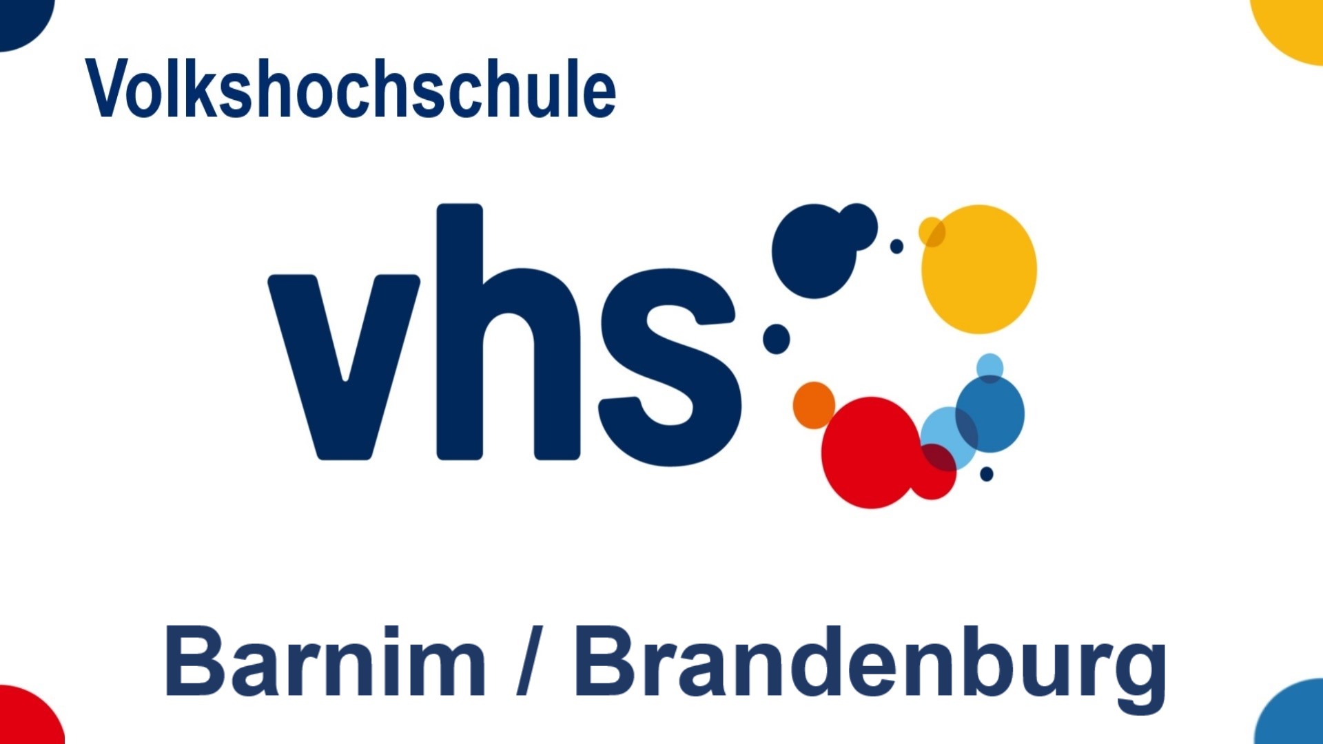 Logo der VHS Barnim – Kurse zu Photovoltaik, Solarenergie und Energiespeichern.