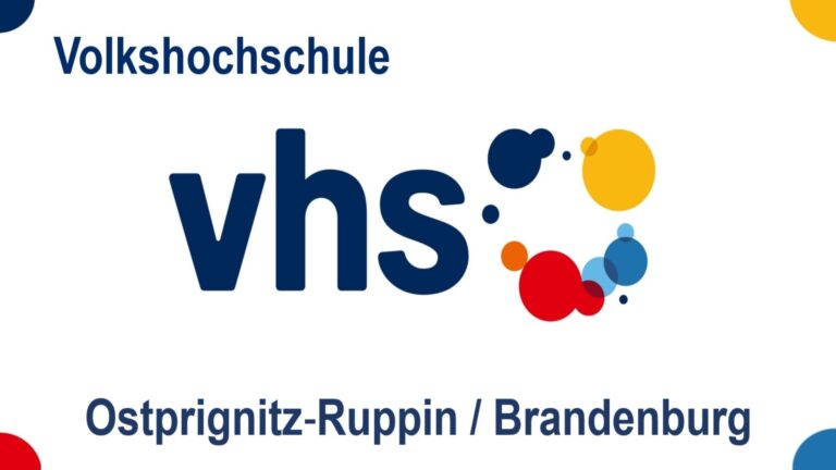 Logo der VHS Ostprignitz‑Ruppin – Kurse zu Photovoltaik, Solarenergie und Energiespeichern.