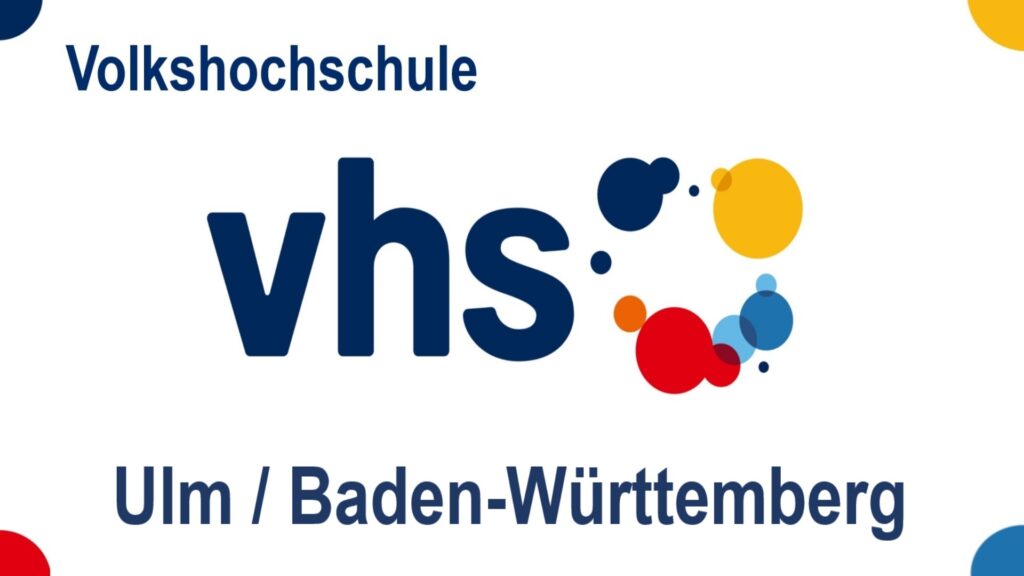 Logo der VHS Ulm – Kurse zu Photovoltaik, Solarenergie und Energiespeichern.