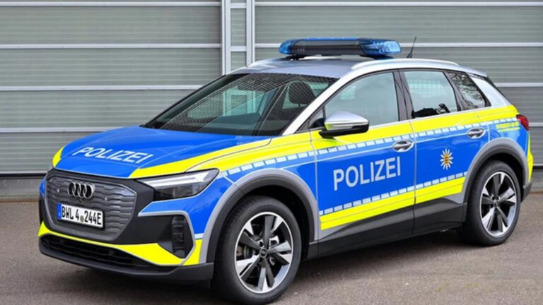 Elektro-Polizeiauto in Baden-Württemberg als Teil der klimafreundlichen Mobilitäts- und Energiewende-Initiative