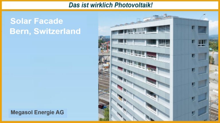 Betongraue Photovoltaikmodule bilden die elegante Solarfassade eines 14-geschossigen Wohnhochhauses in Bern-Bümpliz.